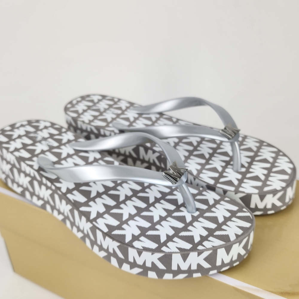 New Michael Kors Sandals Wedge Platform Taupe White Silver Bedforf Glam New - Picture 4 of 7